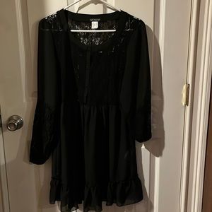 Baby doll dress, lace and sheer bottom size 10